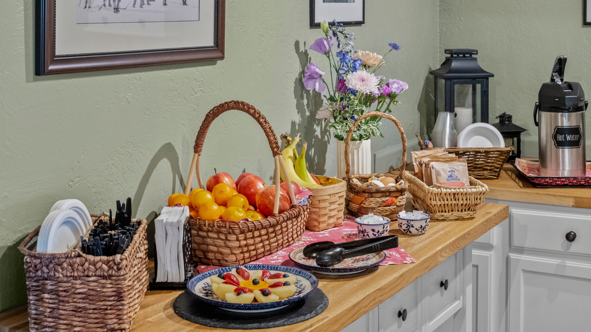 Old Town Inn Breakfast Area